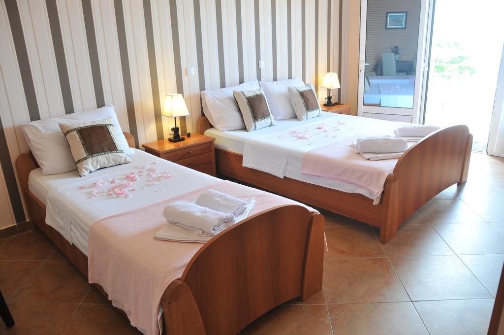 Nikic Apartments Ülgün Oda fotoğraf