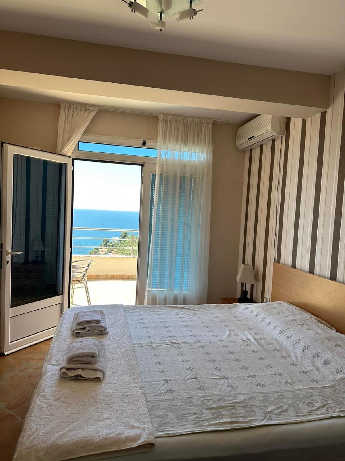 Nikic Apartments Ülgün Dış mekan fotoğraf