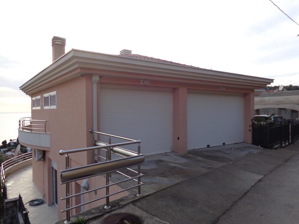 Nikic Apartments Ülgün Dış mekan fotoğraf